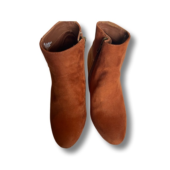 Stitch Fix Mia stacked heel bootie, size 6, never worn - excellent condition. - Picture 2 of 9